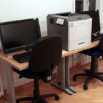 Ritroviamo le due postazioni pasi a disposizione dei visitatori.