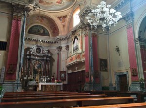 Interno della chiesa vista da sinistra
