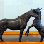 "Gioco di cavalli (maternità)" - scultura in bronzo - 1981