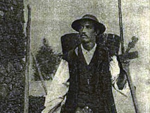 forelaris con i ferri del mestiere