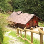 Lo spiazzo antistante al cason