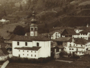 1870 - Sul retro del Cristofoli si nota un'avanzata dell'edificio: questa era "la sartorie"