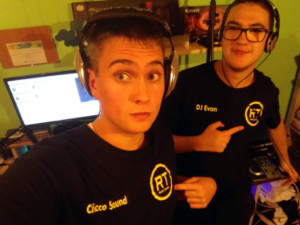 Le magliette dello staff